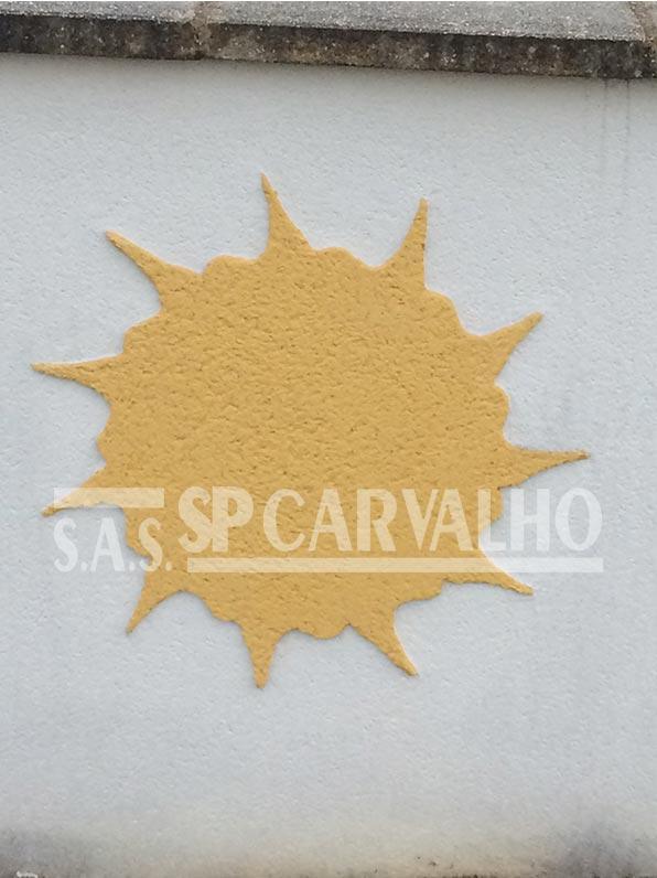 Décoration de façade Bretenoux